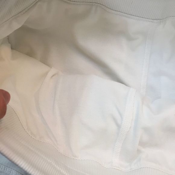 LULULEMON White Studio Crop Liner - Picture 6 of 8